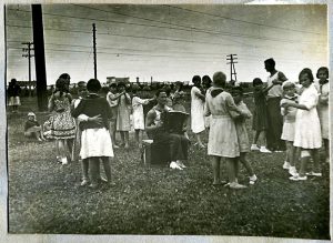 танцы, после войны, гармонь