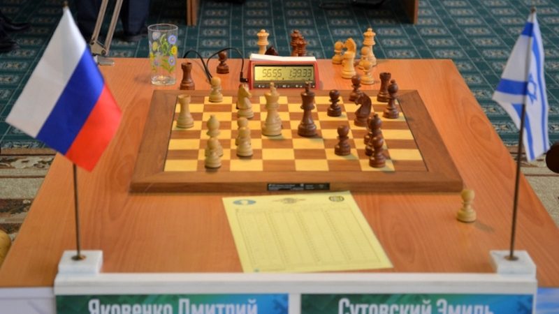 шахматы, Сутовский, Яковенко